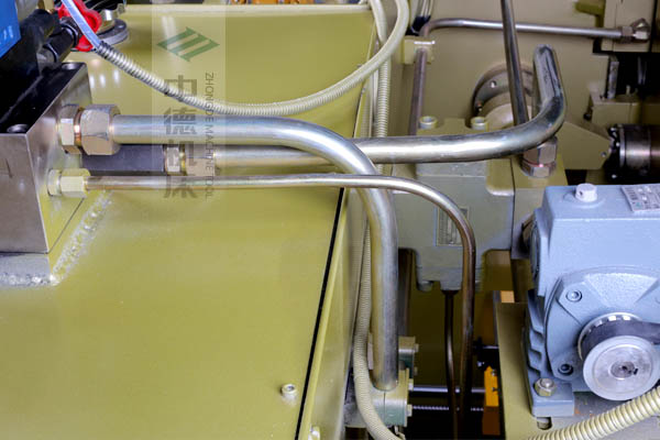 ZDP-4022全金属管套毗连,低温不收缩,可持久保障精度.jpg ZDP-4022全金属管套毗连,低温不收缩,可持久保障精度.jpg